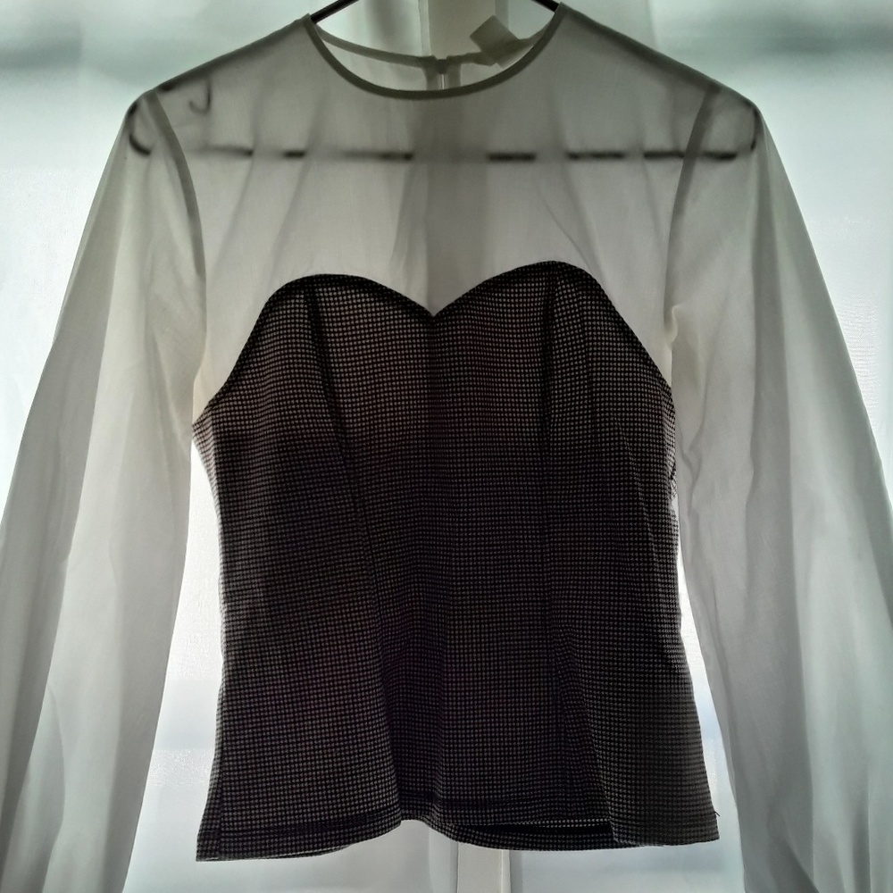 Blouse - Picture 2 of 2